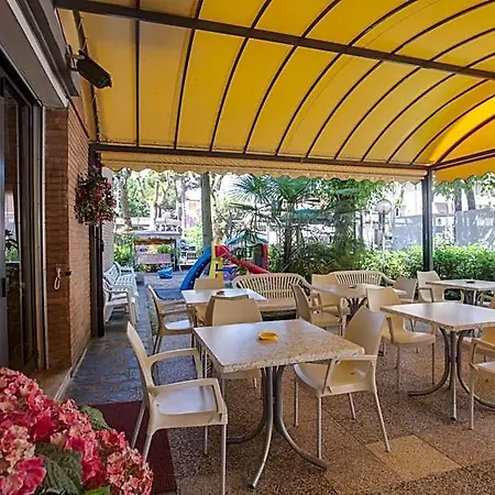 Esedra 2* Milano Marittima