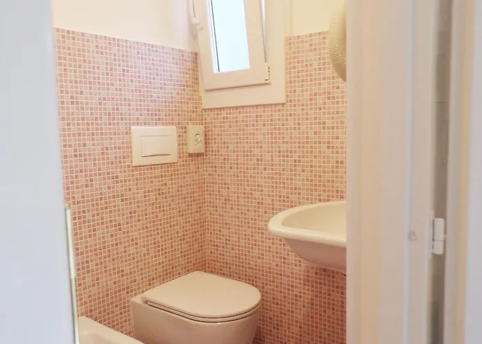 Esedra ميلانو ماريتيما